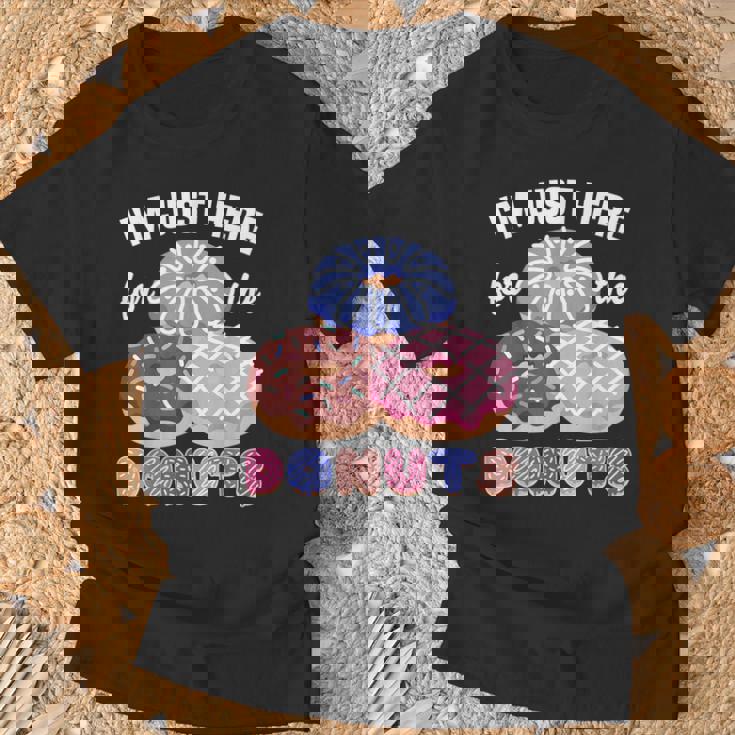 アイム・ジャスト・ヒア・フォー・ザ・ドーナツ・ファニー・ドーナツ・ラヴァー・ドーナツ Tシャツ 高齢者への贈り物