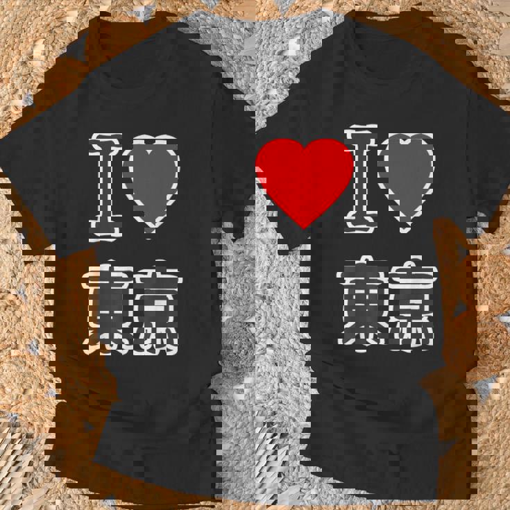 アイラブ・東京（I Love ハート）ビッグ 大きな文字【47都道府県・市区町村】ジモtティ 地元愛 旅行 お土産 面白 Tシャツ 高齢者への贈り物