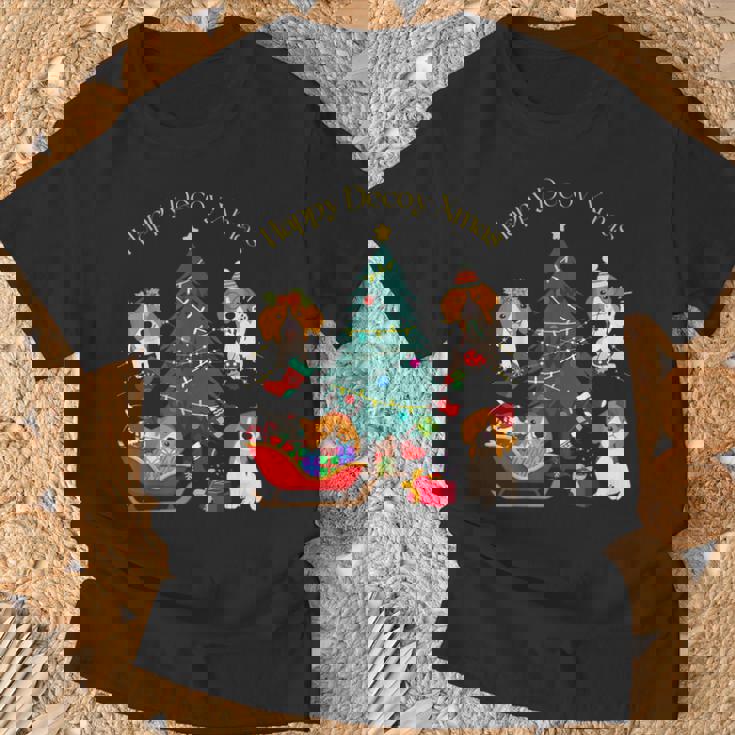 アグリー ハッピーデコピンクリスマス コーイケルホンディエ犬 ダッチデコイスパニエル犬 Tシャツ 高齢者への贈り物