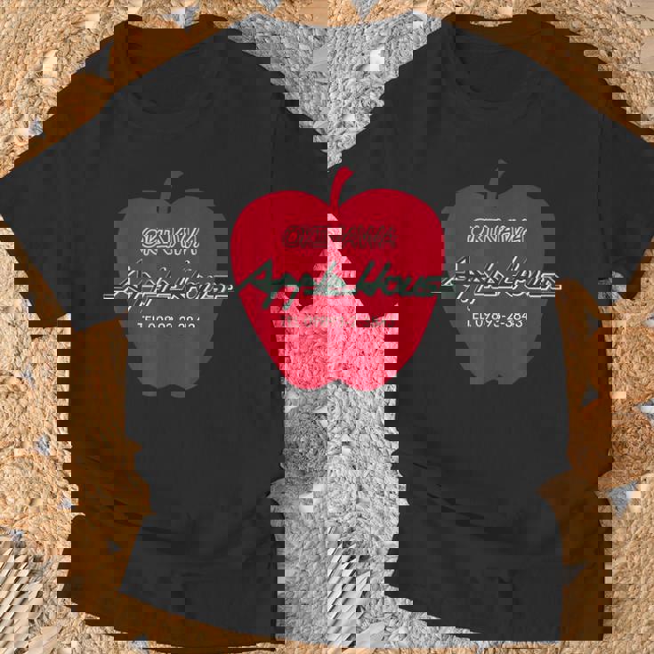 アップルハウスクラブ 沖縄ジャパン 90年代 両面ピラミッド Nyny 沖縄市 Tシャツ 高齢者への贈り物