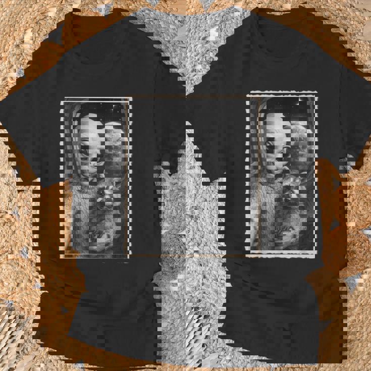 アライグマとエイリアンセルフィー、Ufo&地球写真、面白いエイリアン Tシャツ 高齢者への贈り物