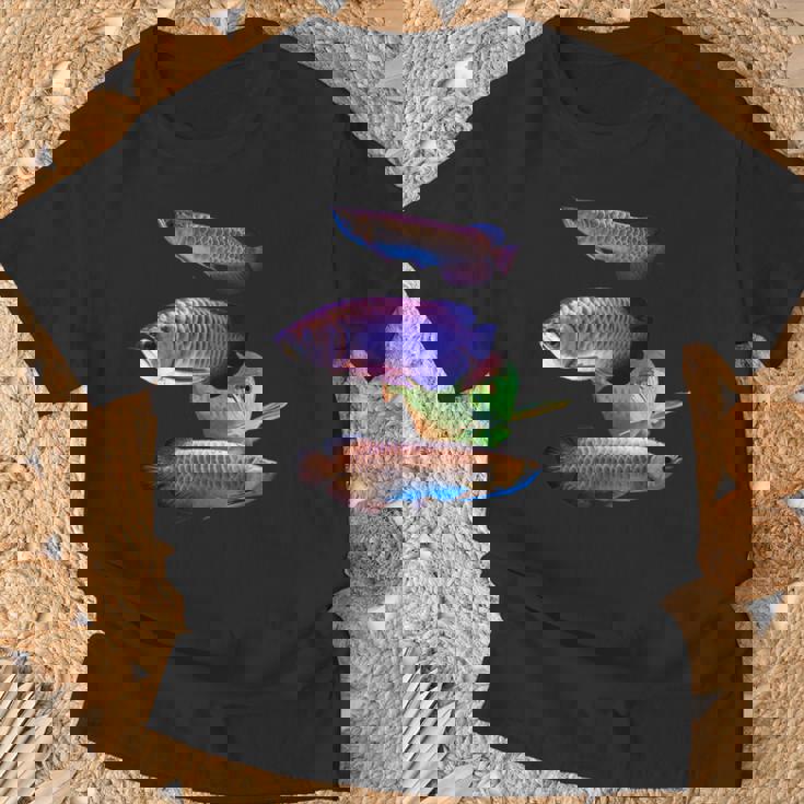 アロワナ 水槽 水槽 愛好家 大型 アロワナ デザイン Tシャツ 高齢者への贈り物