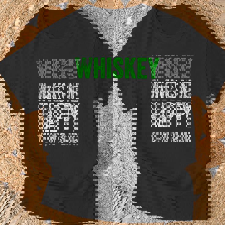 ウィスキーは私を幸せにします、You Noto Much ウイスキー Tシャツ 高齢者への贈り物