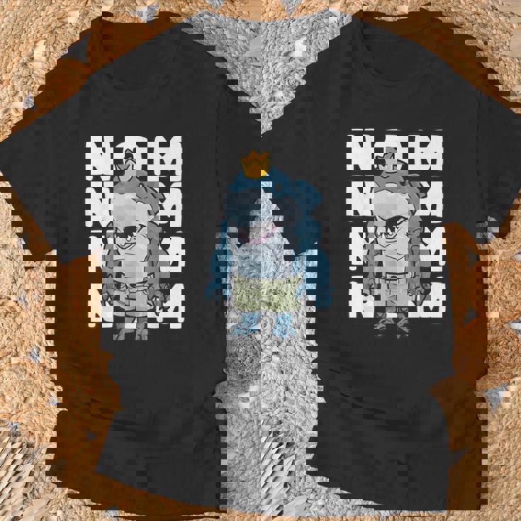 オーシャンキング シャーク ハングリーシャーク キング Eat Now Nom Tシャツ 高齢者への贈り物