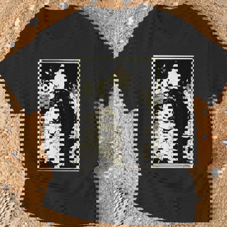 オーブリー・ビアズリー作「ルシアンズ・ストレンジ・クリーチャーズ」1893 Tシャツ 高齢者への贈り物