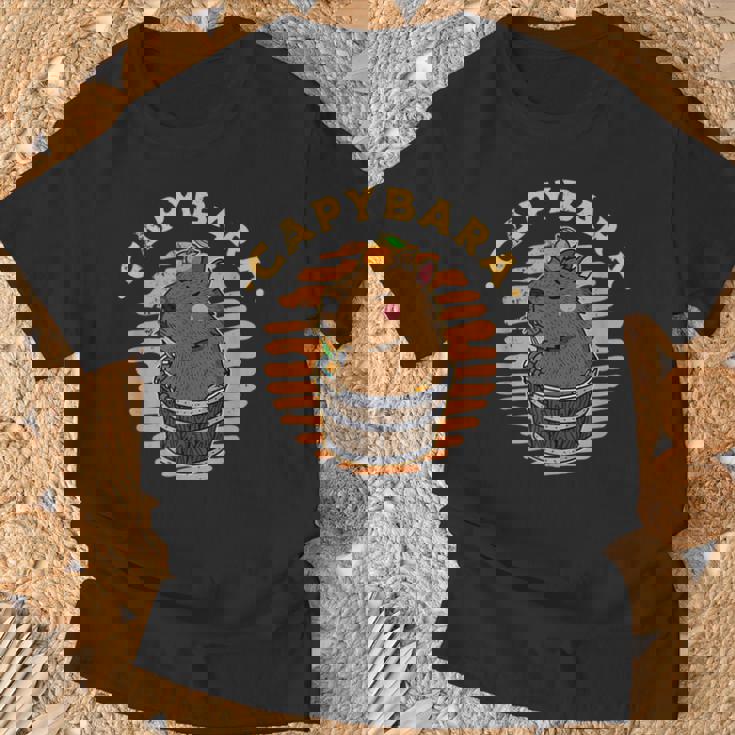 カピバラ 飼育員 動物 げっ歯類 自然 リラックス スパ Tシャツ 高齢者への贈り物