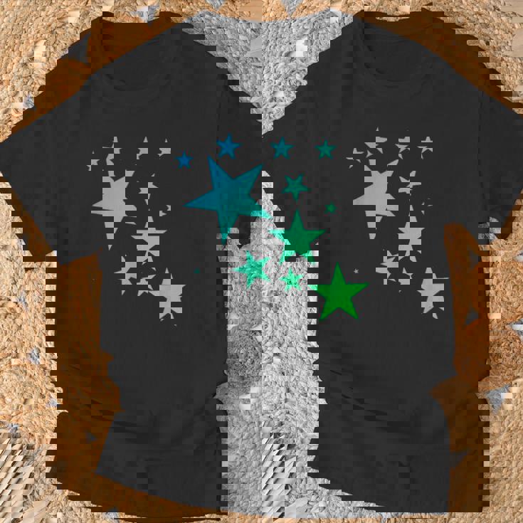 カラフルなグリーンブルーの星、星柄デザイン。 Tシャツ 高齢者への贈り物