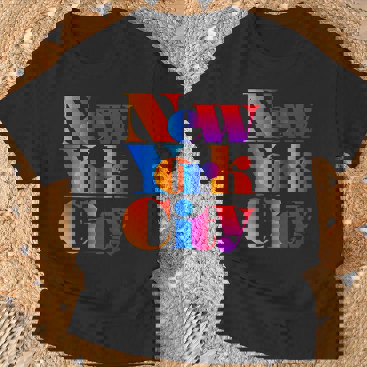 カラフルなニューヨークシティファッショングラフィックtシャツ、ニューヨーク市 Tシャツ 高齢者への贈り物