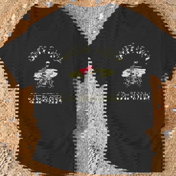 カリフォルニア州サンタクルーズトラベリングサーファー Tシャツ 高齢者への贈り物