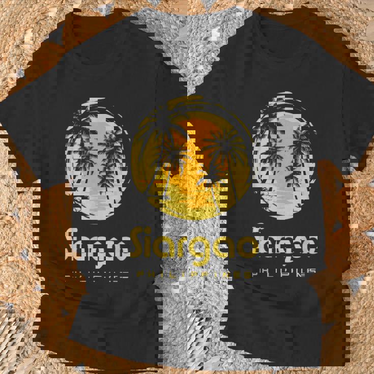 シアルガオ島 フィリピン Tシャツ 高齢者への贈り物