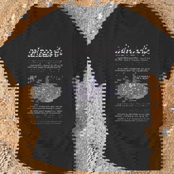 シーラカンス。 Tシャツ 高齢者への贈り物