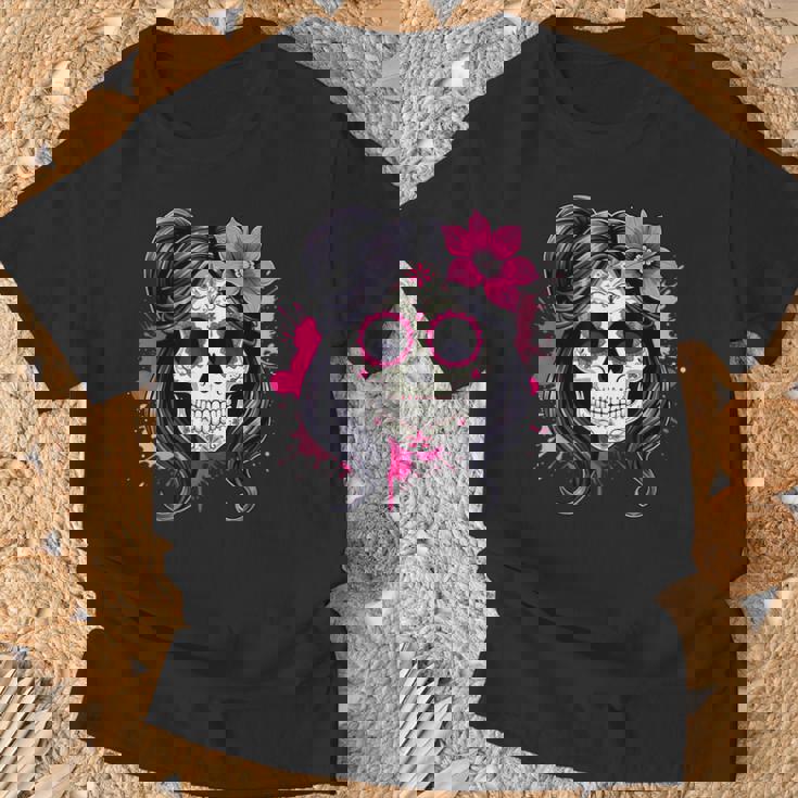 スタイリッシュなマゼンタ サクラ ムエルテ スカルデザイン Dia De Los Muertos Tシャツ 高齢者への贈り物