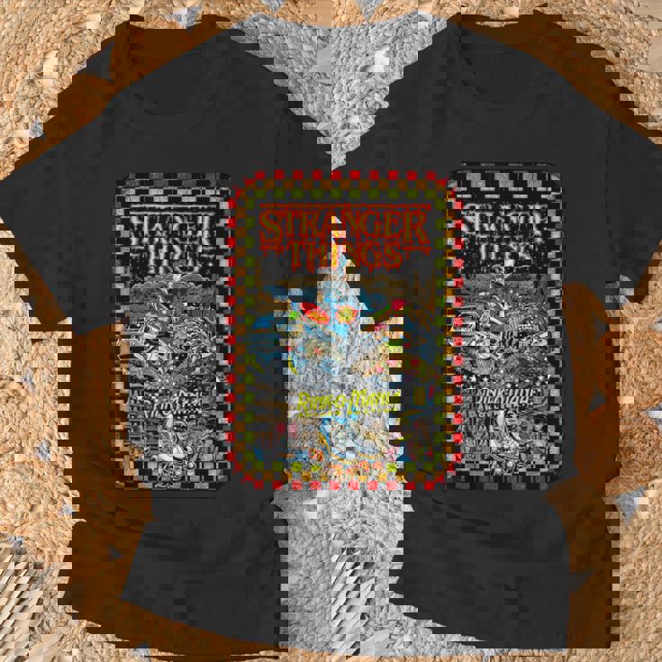 ストレンジャー・シングス プロモ コミック イレブン リンク O マニア レトロ 80年代 Tシャツ 高齢者への贈り物