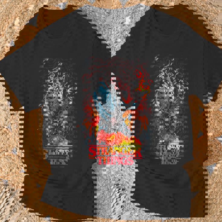 ストレンジャー・シングス ヘルファイア クラブ ギター エディ・マンソン ロックスター Tシャツ 高齢者への贈り物