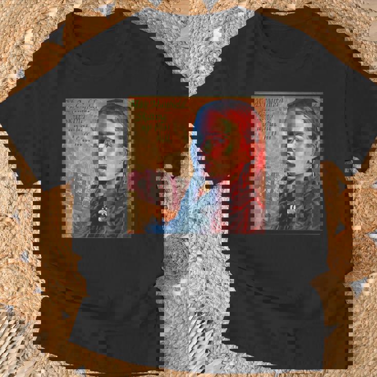 ストレンジャー・シングスリミックスマックス・スケーティング・アップ・ザット・ヒル・アート Tシャツ 高齢者への贈り物