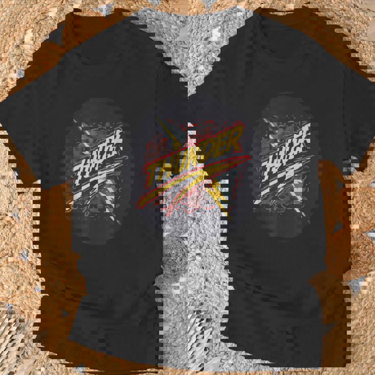 ストームファンのためのクールなサンダーステートメント衣装。 Tシャツ 高齢者への贈り物