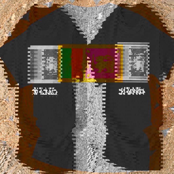 スリランカ国旗tシャツ Tシャツ 高齢者への贈り物