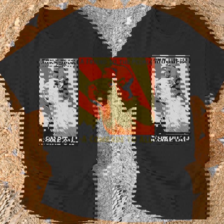 ソ連共産主義カピバラソビエト民衆への友 Tシャツ 高齢者への贈り物