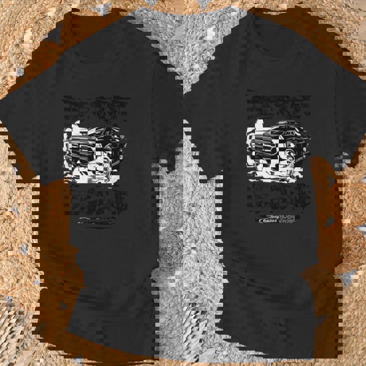 ダッジ・チャレンジャー・ブラック・ゴースト、デトロイト・レジェンド Tシャツ 高齢者への贈り物