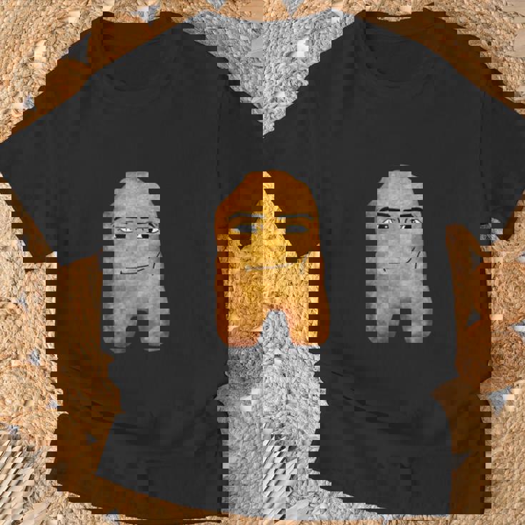 チキンナゲットマンフェイスカウボーイミーム Tシャツ 高齢者への贈り物