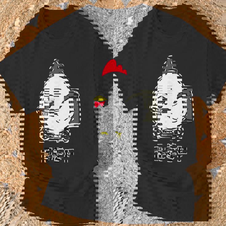 デリバリーするニワトリ 配達中 Tシャツ 高齢者への贈り物