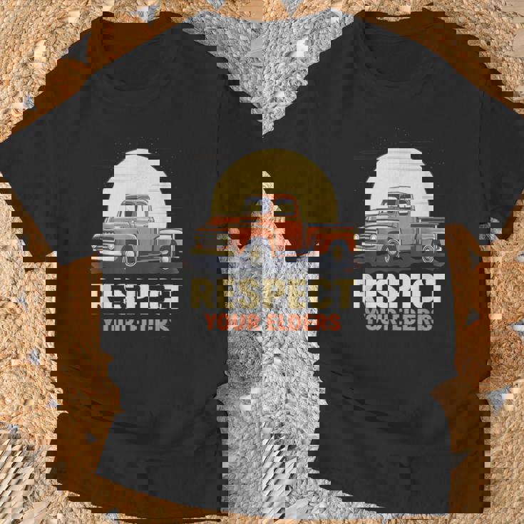 トラック ヴィンテージ オールド クラシック 学校 アメリカン ピックアップ レトロ ファーム Tシャツ 高齢者への贈り物