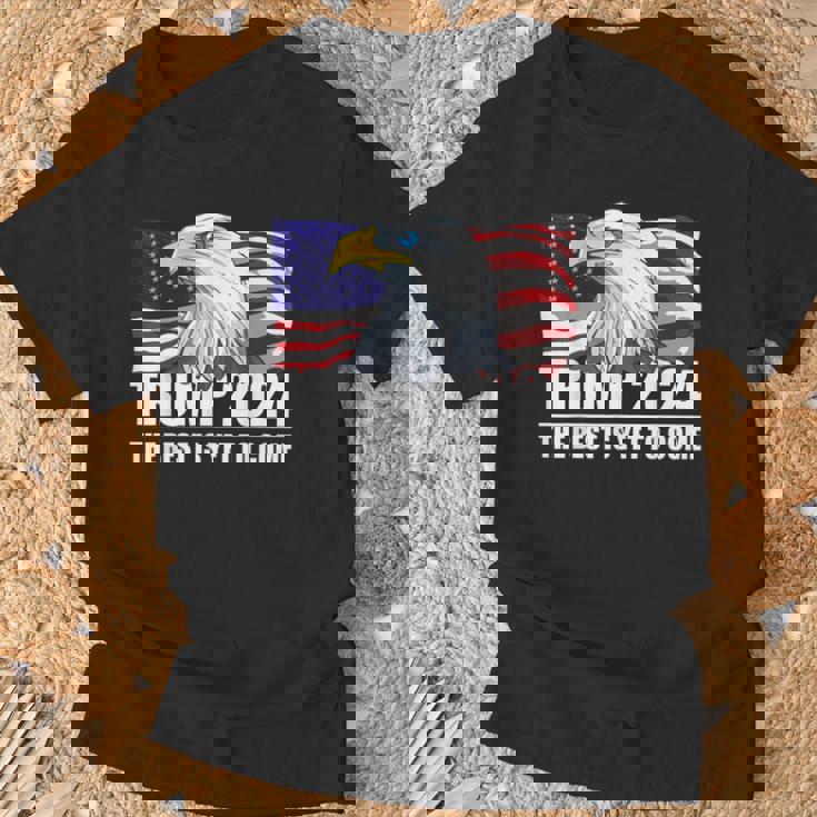 トランプ 2024年 イーグル アメリカ国旗 ドナルド・トランプ選挙 2024年 Tシャツ 高齢者への贈り物