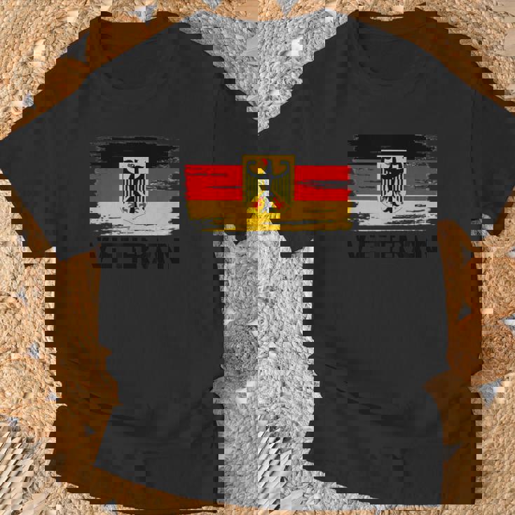 ドイツ退役軍人tシャツ イーグルとフラッグ – 愛国的なゲルマ Tシャツ 高齢者への贈り物