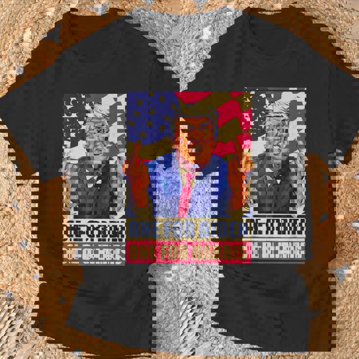 ドナルド・トランプ 中指 バイデン ハリス アメリカ 共和党員 Tシャツ 高齢者への贈り物