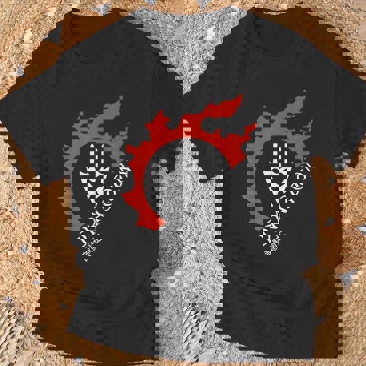 ドラゴン 光と闇の戦士のために Tシャツ 高齢者への贈り物