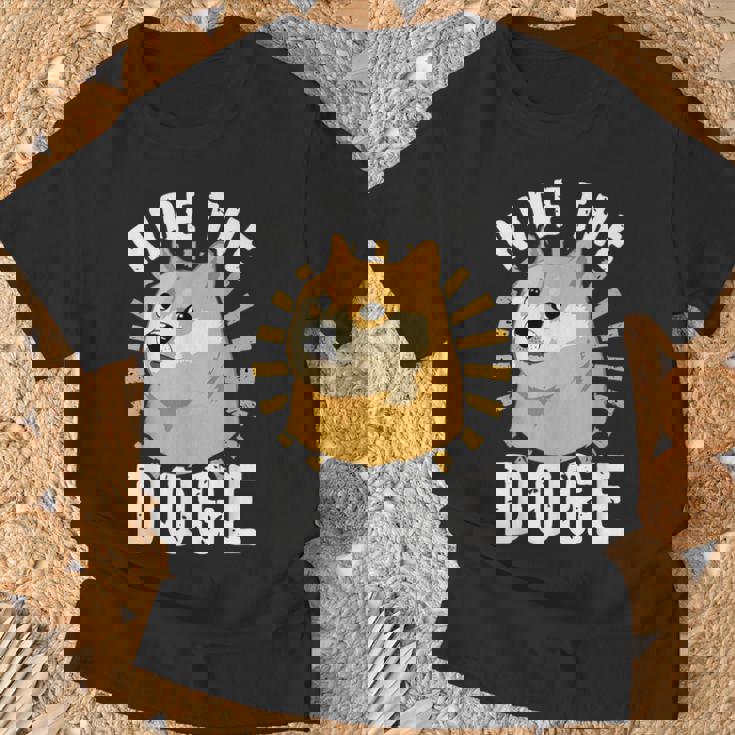 ドージコイン クリプト ライド ザ ドージ 面白い Memecoin Tシャツ 高齢者への贈り物