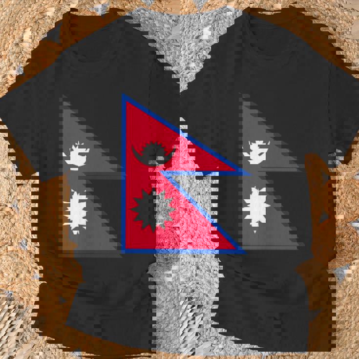 ネパール国旗 Tシャツ 高齢者への贈り物