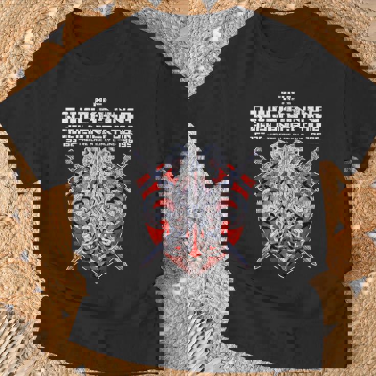 ハイランダーは一人しかいない Tシャツ 高齢者への贈り物