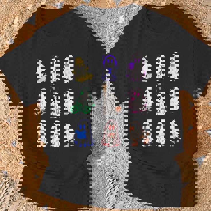 ハロウィンカラフルスペクタクル：9のお化けの魔法の夜 For And Men Tシャツ 高齢者への贈り物