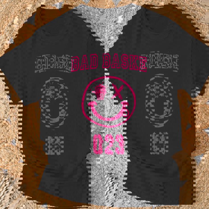 バスケットボール おもしろ バスケ パロディ イラスト ダメージ ロゴ Tシャツ 高齢者への贈り物