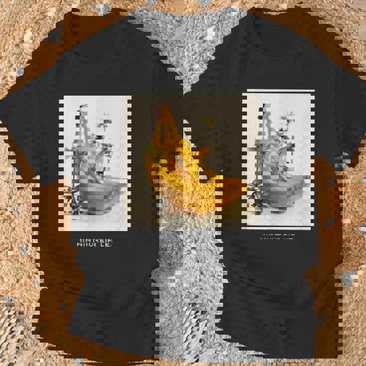 バナナの波はよく滑る Tシャツ 高齢者への贈り物