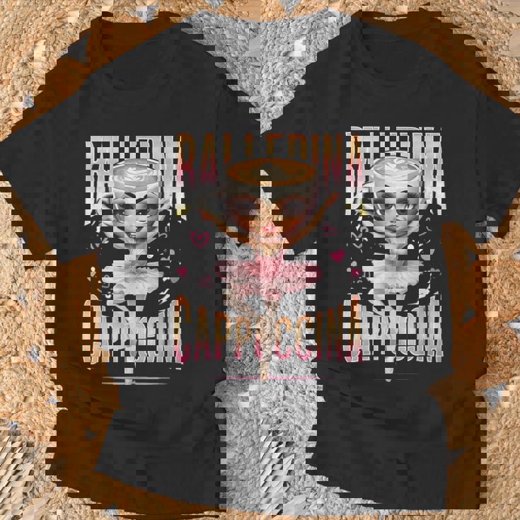 バレリーナ カプチーナ イタリアン ブレイン ロート ファニー カプチーノ ミーム Tシャツ 高齢者への贈り物