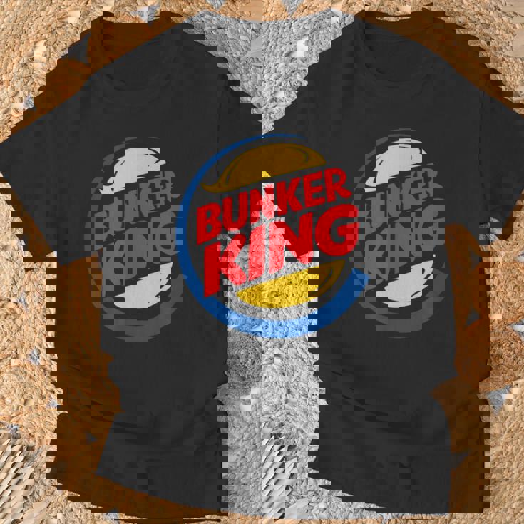 バンカーキング パロディ ファニー アンチトランプ Tシャツ 高齢者への贈り物