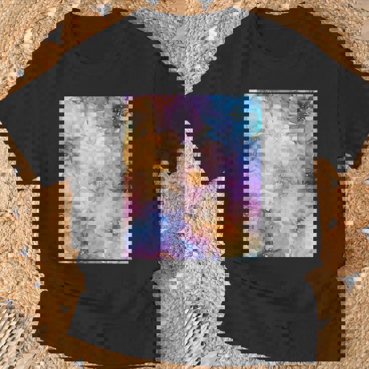 パステルインクのイラストにマルチカラー春の花。 Tシャツ 高齢者への贈り物