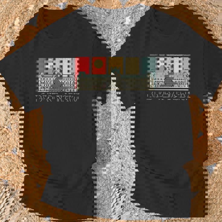 パリのルーブル美術館 フランス観光 Tシャツ 高齢者への贈り物