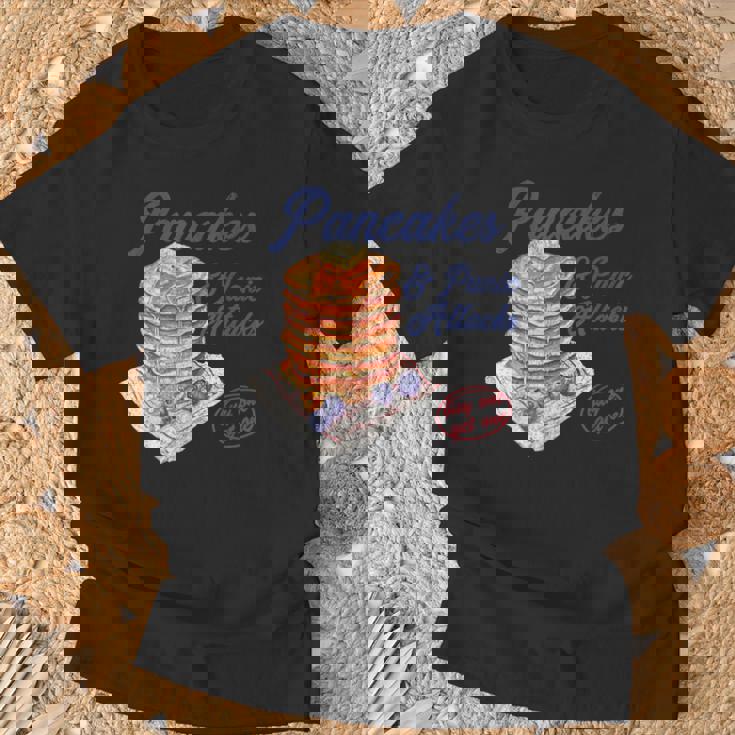 パンケーキとパニック発作 面白い メンタルヘルス 不安 Tシャツ 高齢者への贈り物