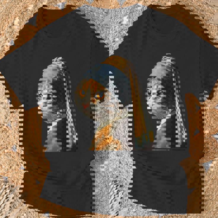 パールイヤリング付き猫 フェルメール Tシャツ 高齢者への贈り物
