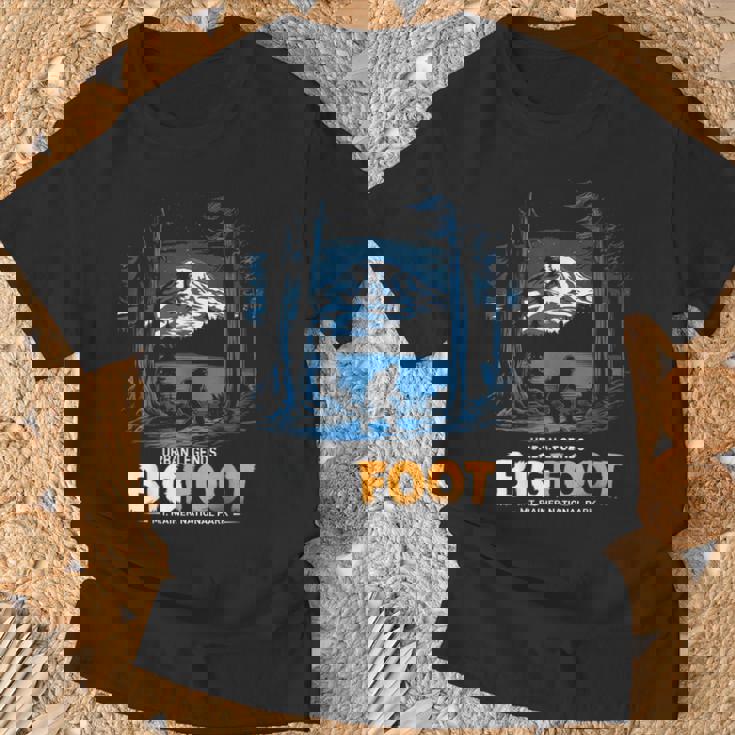 ビッグフット都市神話伝説マウントレイナー国立公園 Tシャツ 高齢者への贈り物