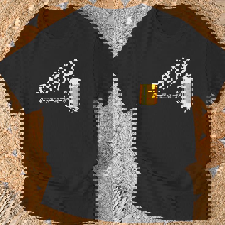 ビール週間ついに金曜日の週末面白いビールギフト Tシャツ 高齢者への贈り物