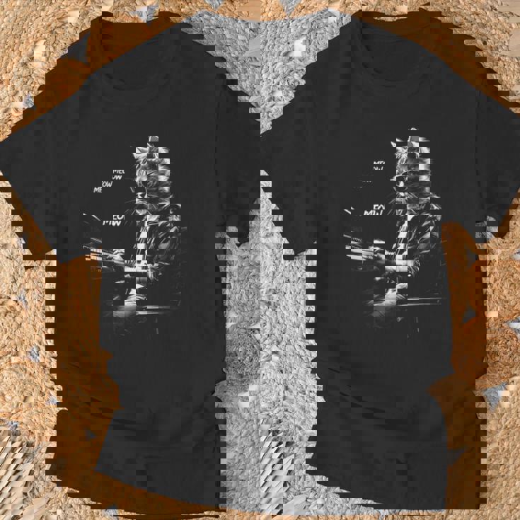 ピアノを弾くクラシック猫 鍵盤交響曲 Tシャツ 高齢者への贈り物