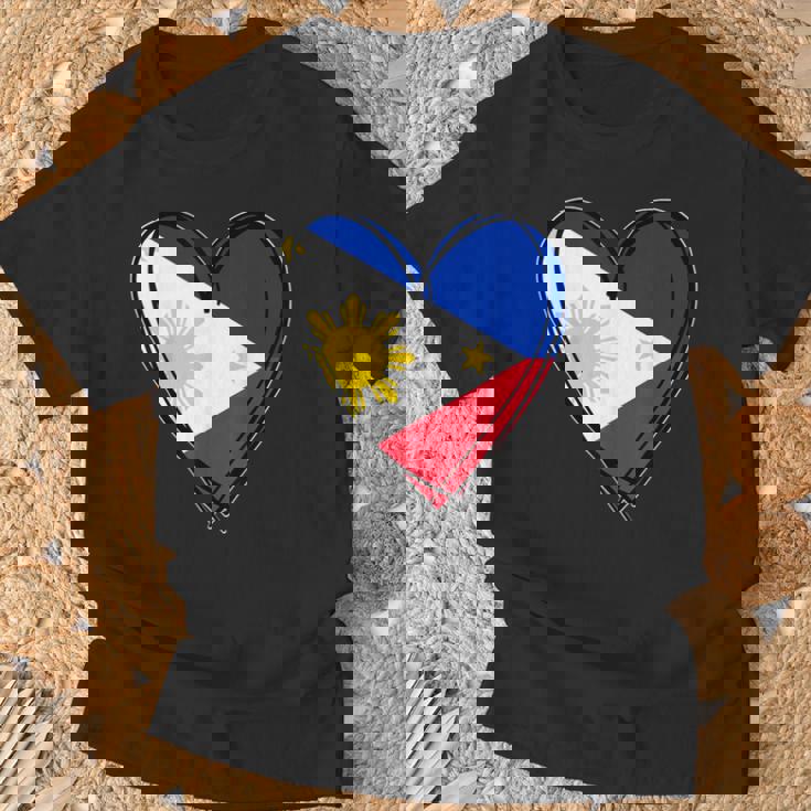 フィリピン独立記念日 I Love Philippines 国旗 ハート Tシャツ 高齢者への贈り物