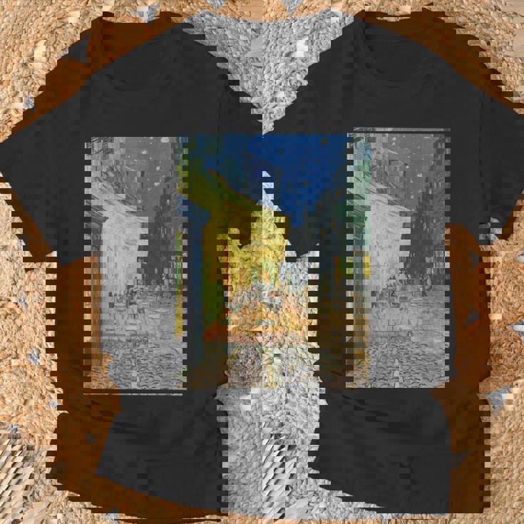 フィンセントファンゴッホの夜のカフェテラス Tシャツ 高齢者への贈り物