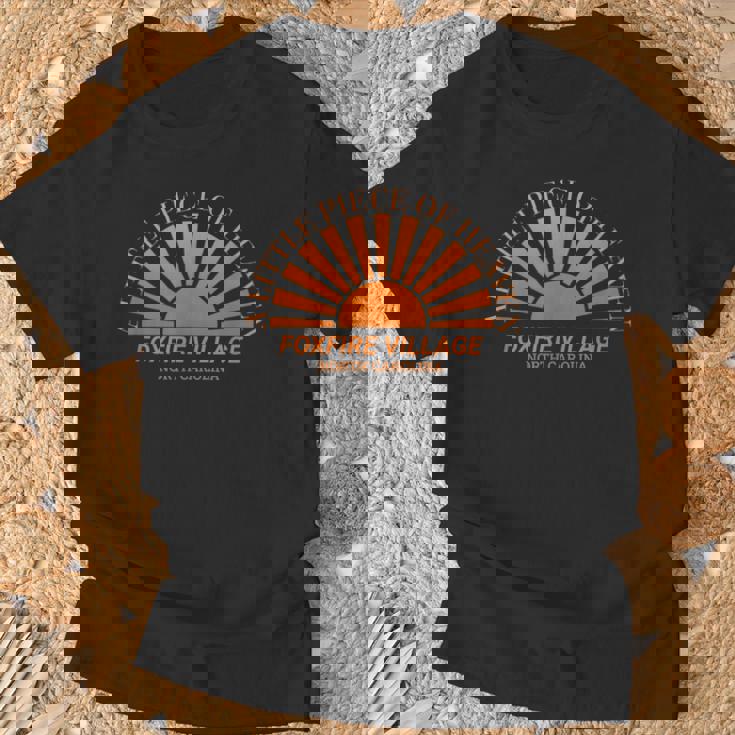 フォックスファイアービレッジノースカロライナアリトルピースオブヘブン Tシャツ 高齢者への贈り物