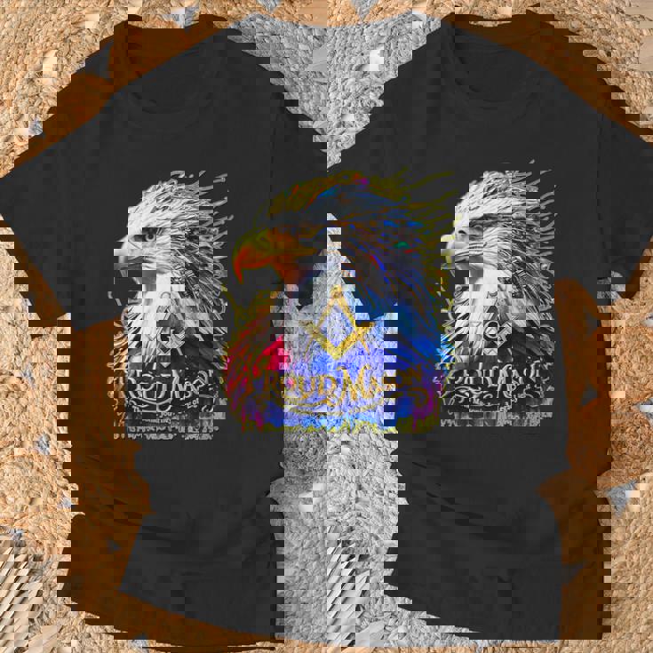 フリーメイソンs&C「マイティカラーイーグル」と書かれたフリーメイソンのシンボル。 Tシャツ 高齢者への贈り物