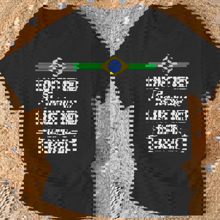 ブラジルのコルコバードのキリスト像 Tシャツ 高齢者への贈り物